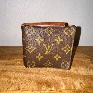 Louis Vuitton Monogram Marco Wallet